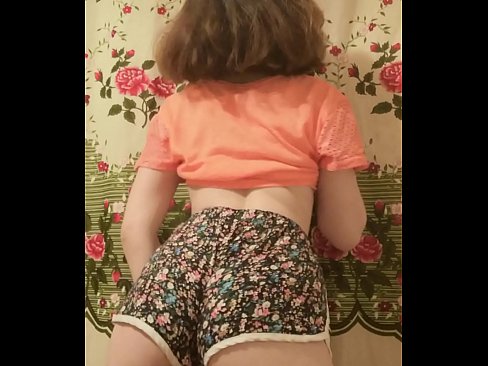 ❤️ Mozo sexy quitándose os calzóns ante a cámara Porno casero en % gl.eviewporn.ru % ﹏
