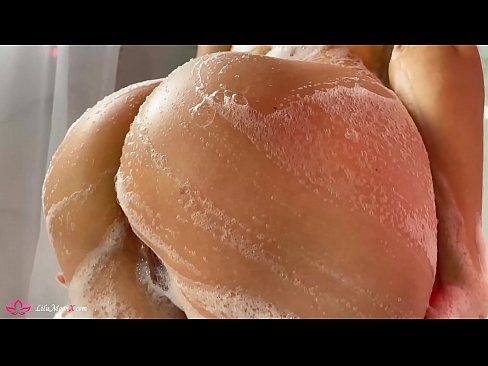 ❤️ Morena masturba o coño cun vibrador ata un orgasmo intenso na ducha Porno casero en % gl.eviewporn.ru % ﹏