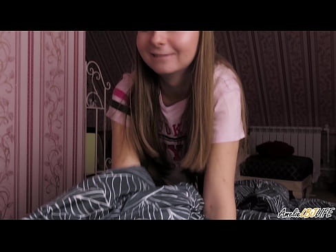 ❤️ Blondie chupa profundamente o seu mellor amigo e recibe semen na boca Porno casero en % gl.eviewporn.ru % ﹏